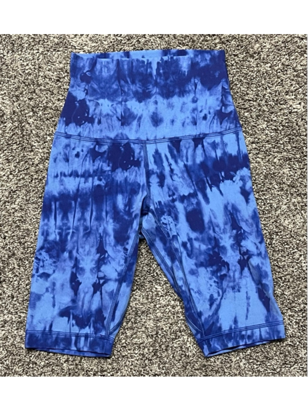 Lululemon Women's Align Super High-Rise Short, Size 4, 10” Inseam, EUC